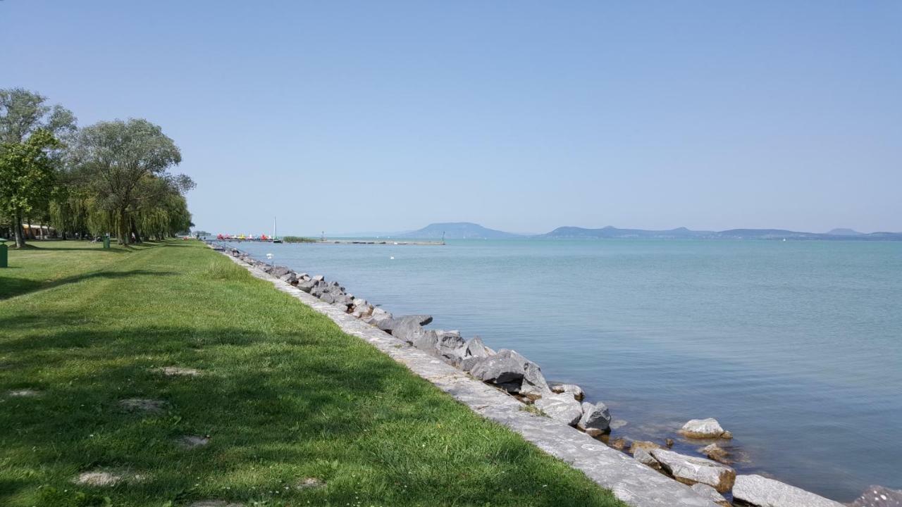 Lelle Resort Cb34 Balatonlelle Ngoại thất bức ảnh