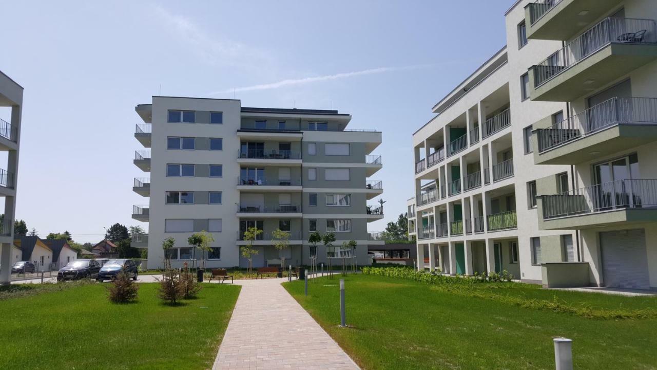 Lelle Resort Cb34 Balatonlelle Ngoại thất bức ảnh