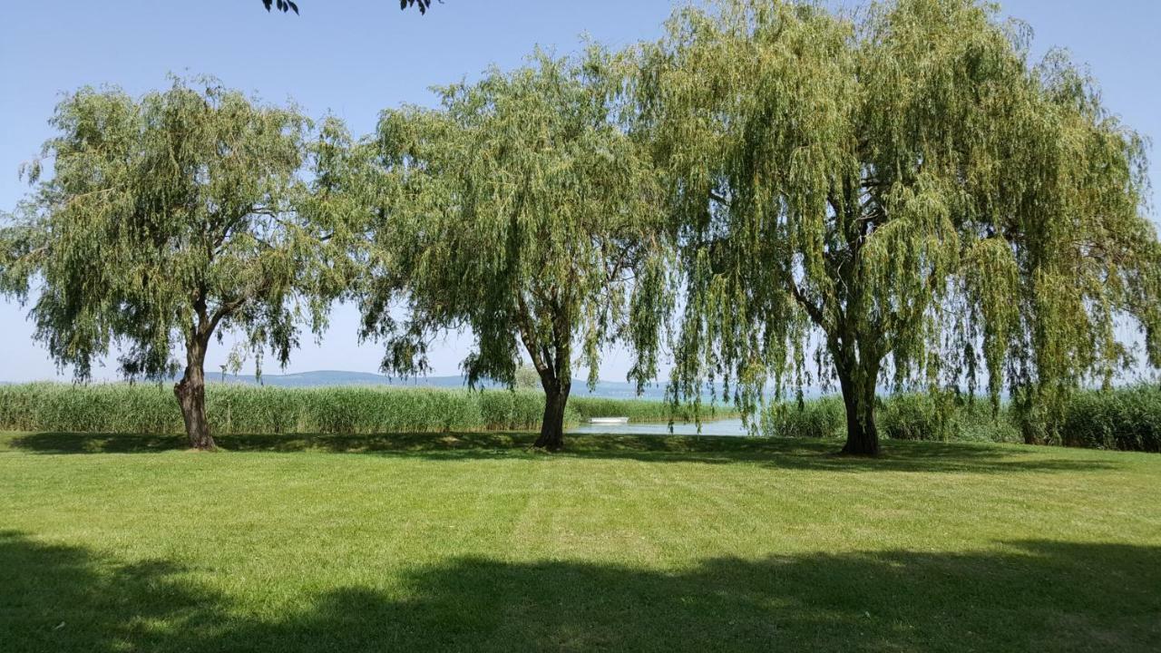 Lelle Resort Cb34 Balatonlelle Ngoại thất bức ảnh